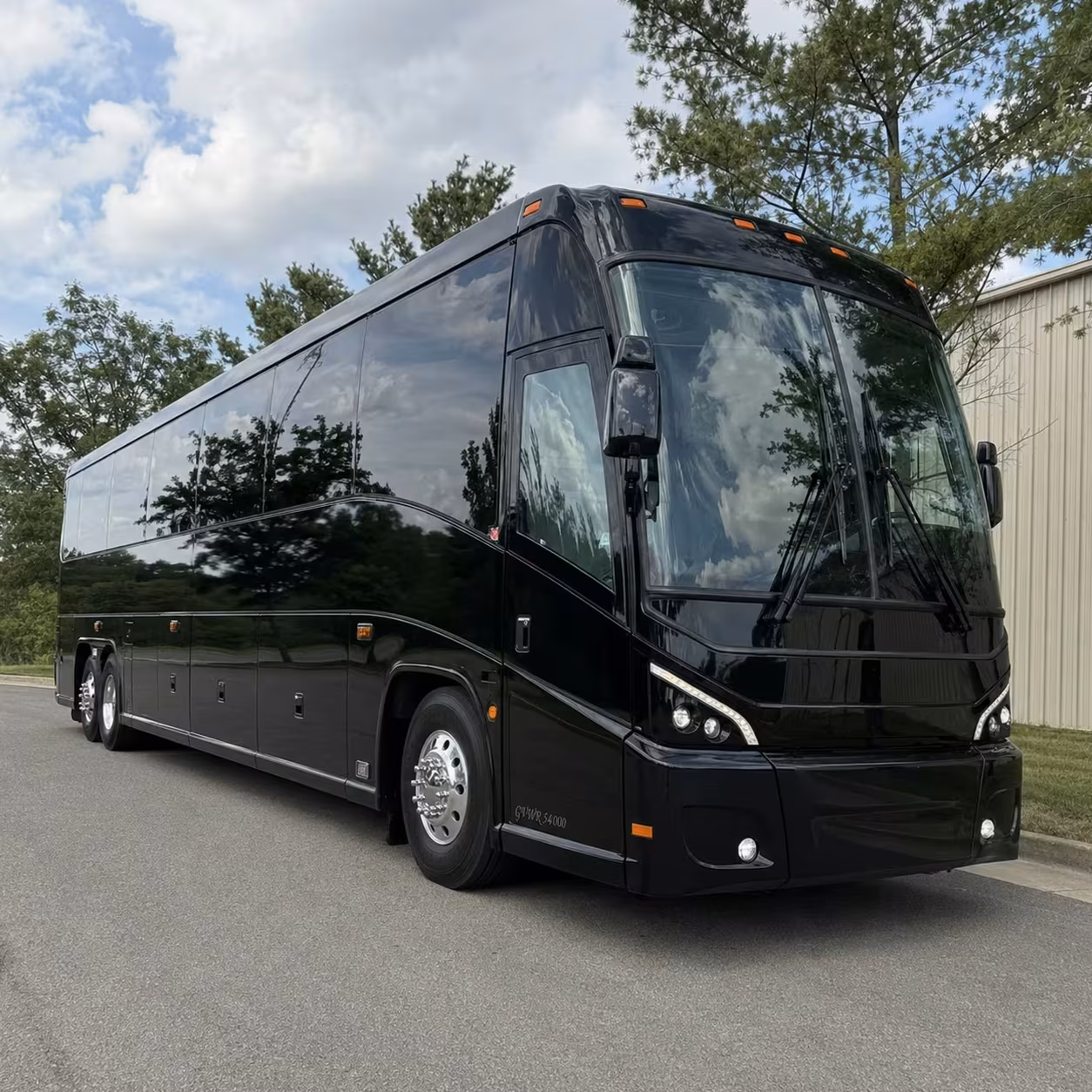shuttle buses for fontana city agencies and county meetings